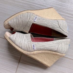 Tom wedge sandals